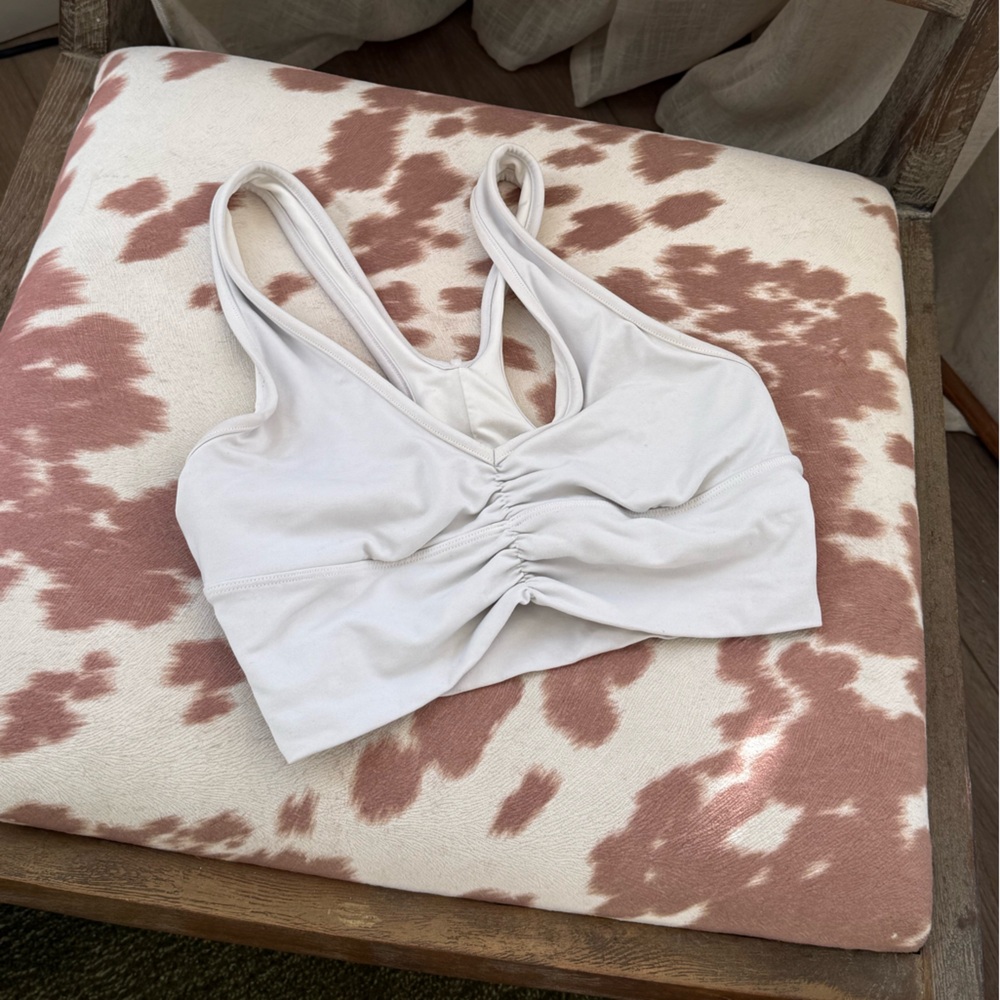 ALO Yoga Whitish Sports Bra